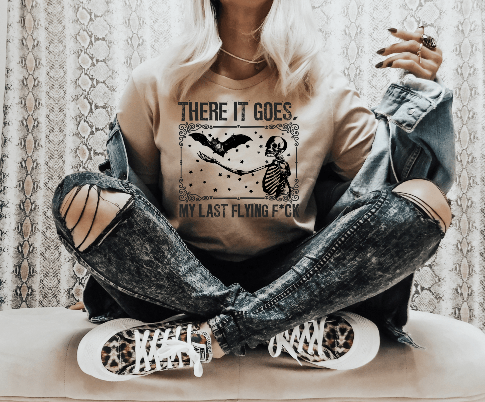 RTS There it goes my last flying f bats skulls SINGLE COLOR BLACK Screen Print transfers size ADULT 10X12 - Do it yourself Transfers